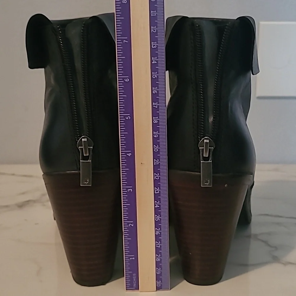 Lucky Brand Nycott Black Leather Heeled Back Zip Ankle Boots Booties 10 Casual